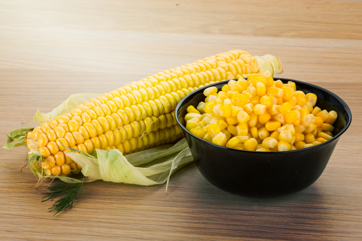 Fresh corn, corn tortillas, and cornmeal with guidance on whether corn is gluten free for people with celiac disease